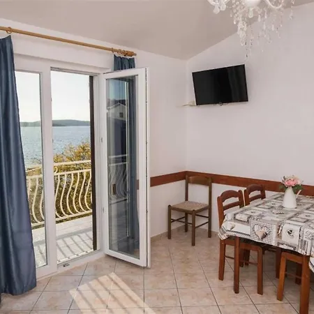 Charming Apartments, Brodarica, * Šibenik