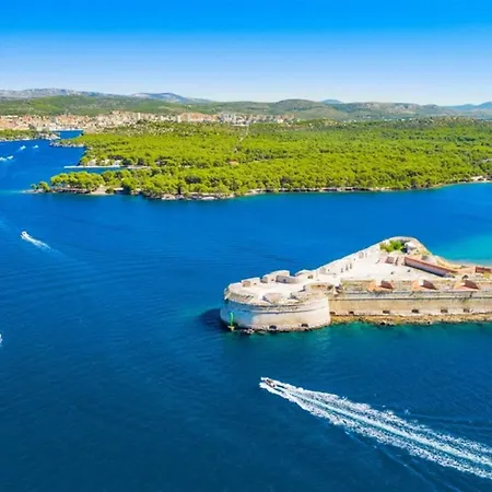 Charming Apartments, Brodarica, Apartman *