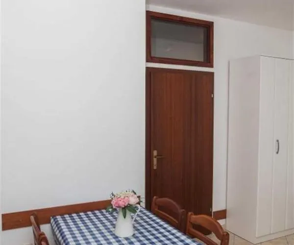 Charming Apartments, Brodarica, * Sibenik