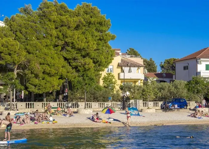 Charming Apartments, Brodarica, Apartman *